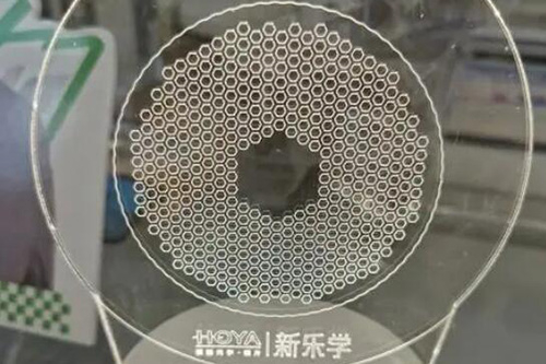 新乐学离焦镜展示照片 新乐学离焦镜展示照片