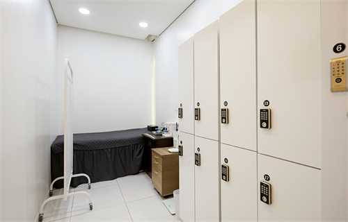 韩国崔翔妇科整形医院更衣室环境 韩国崔翔妇科整形医院更衣室环境