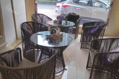 湛江华美整形候诊区