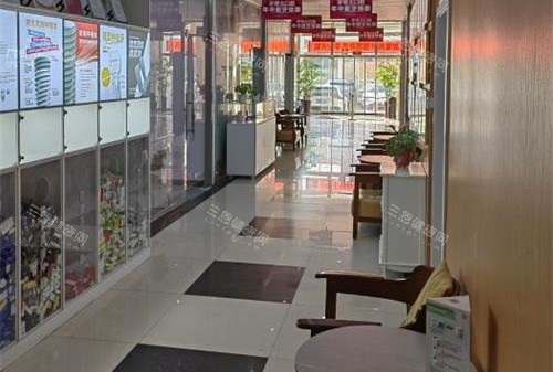 青岛牙博士口腔走廊环境