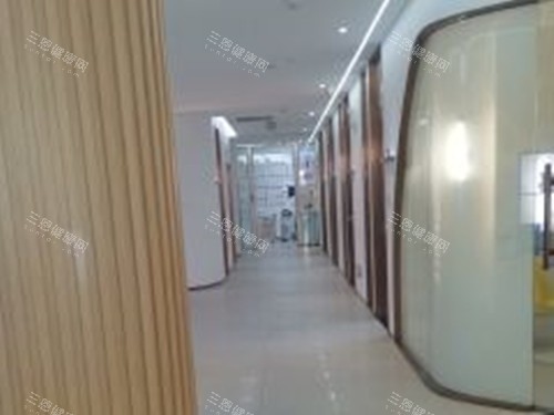 上海美乐口腔内部过道环境
