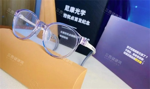 尼康控优点镜片实拍