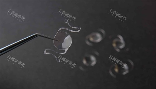 手术中使用到的人工晶体