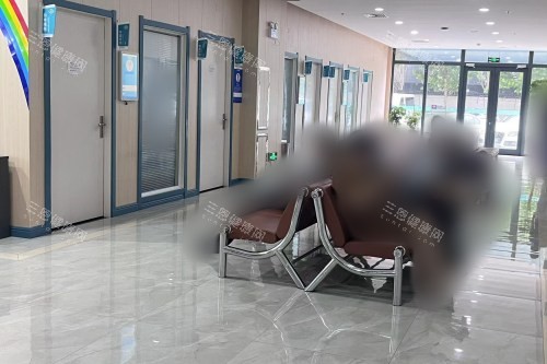 河北石家庄复明眼科近视眼手术大概多少钱？半飞秒全飞起价8600+附多术式价格及医院优势介绍