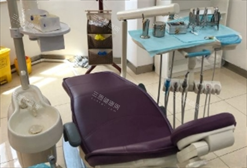 沈阳欢乐口腔正畸诊室仪器