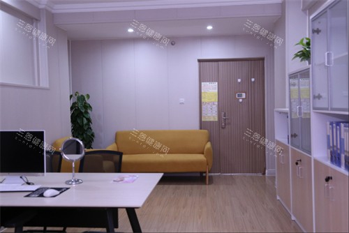 四川友谊医院整形科面诊室 四川友谊医院整形科面诊室