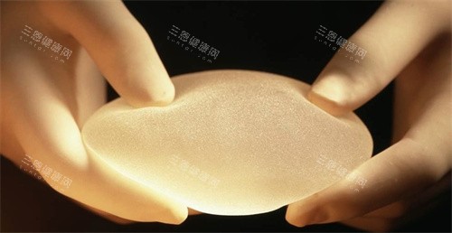 广州假体隆胸医生排行榜：宋毅|汪海滨|高建华|张金明4位医生隆胸技术排在前！
