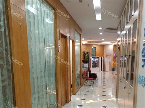 昆明德系口腔走廊环境图