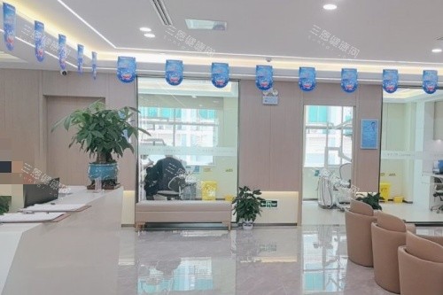 深圳港龙口腔大厅环境示意图 深圳港龙口腔大厅环境示意图