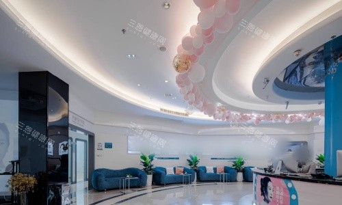 长沙爱思特整形入口处大厅示意图