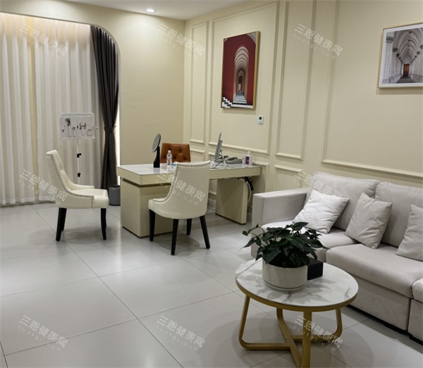 河南整形美容医院休息区一角