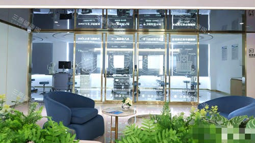 昆明华厦眼科 2025 价格表大揭秘：近视8800元起、白内障1000元起、角膜塑形镜3000元起