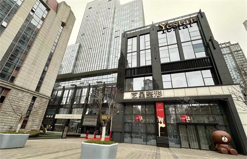 纠结南京割双眼皮选谁？艺星汪树杰医生实测：1小时手术3天消肿，朋友都以为是天生