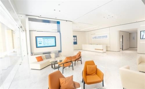 深圳八大处前台休息区环境 深圳八大处前台休息区环境