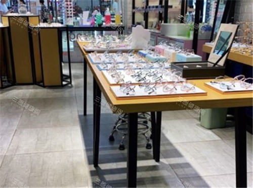 重庆雷诺眼科环境图