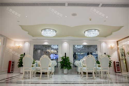 广州雅贝壹医疗美容门诊休息室