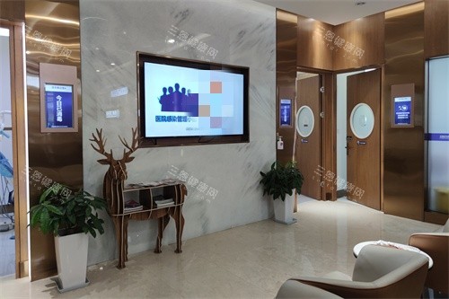 成都新桥口腔电视墙 成都新桥口腔电视墙