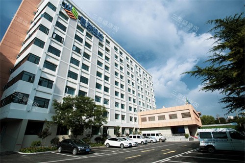 兰州普瑞眼科医院哪个医生看得好?深度解析齐国武苏兰萍李晓林专长与口碑