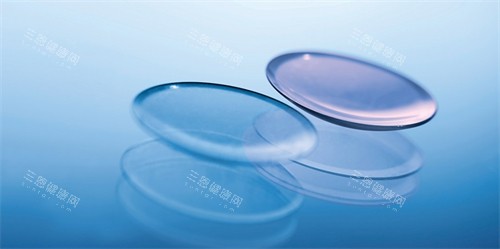 两片角膜塑形镜 两片角膜塑形镜