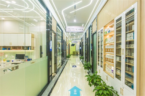 武汉咿呀口腔走廊环境 武汉咿呀口腔走廊环境