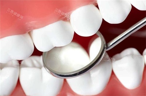 嘉定中心医院口腔科收费：种植 2980+、矫正 5000+，医院透明，看牙放心！