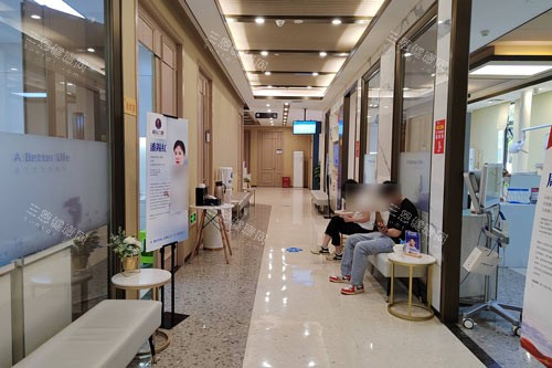 南宁柏乐口腔怎么样？本地10年老牌连锁|德国设备全覆盖|种植正畸口碑双优