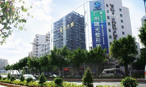 广州曙光隆胸好的医生是谁?深度剖析刘杰伟|万友望|肖强|吴毅平技术优势