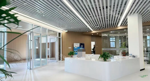 阜阳福田眼科医院大厅环境