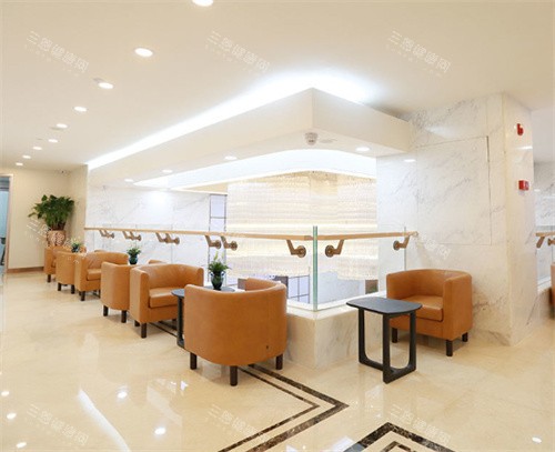 广州曙光整形医院等候区