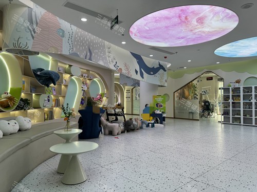 乐山启辰口腔大厅环境图