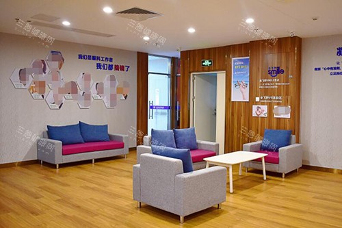 东莞华厦眼科照片展示图