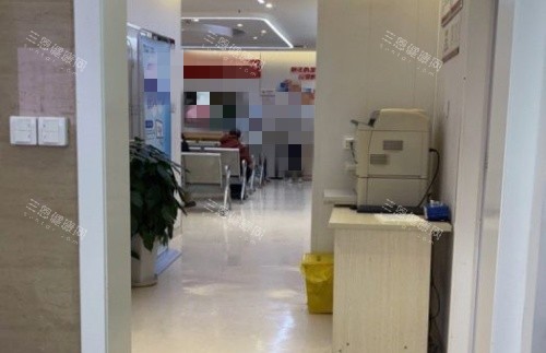 西安小白兔口腔走廊环境示意图