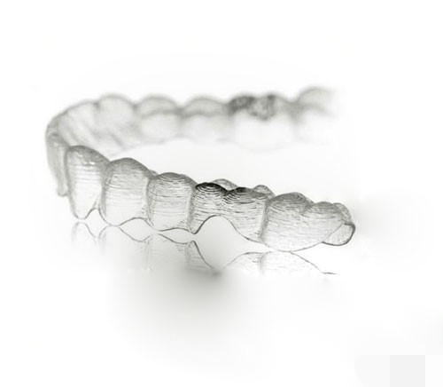 惊！为何有人宁愿戴牙套都不想戴保持器？保持器佩戴真相大揭秘！