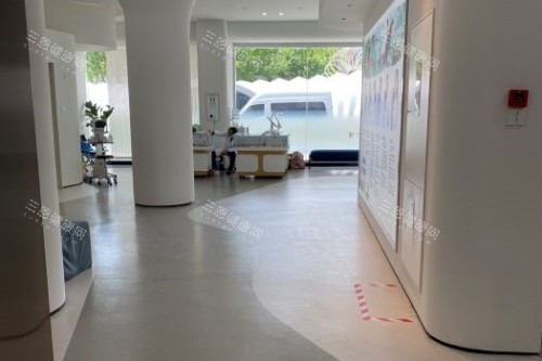 杭州朝聚眼科实访介绍：透明价格+出众技术重塑近视手术性价比新标杆