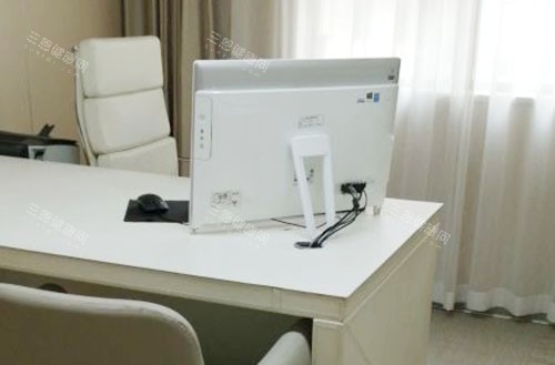 成都艺星医疗美容医生办公室 成都艺星医疗美容医生办公室